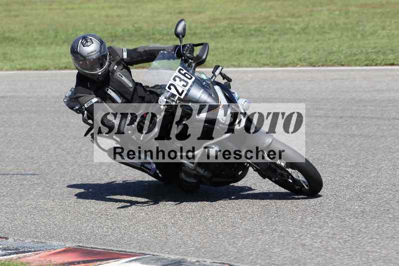 /43 08.08.2025 Discover the Bike ADR/Bike 1 gruen/236